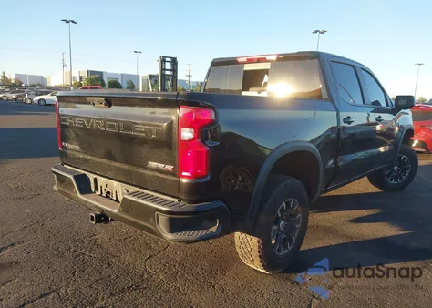 2024 Chevrolet Silverado 1500 4Wd Short Bed Zr2 z USA, uszkodzony, nr VIN 3GCUDHEL2RG364436